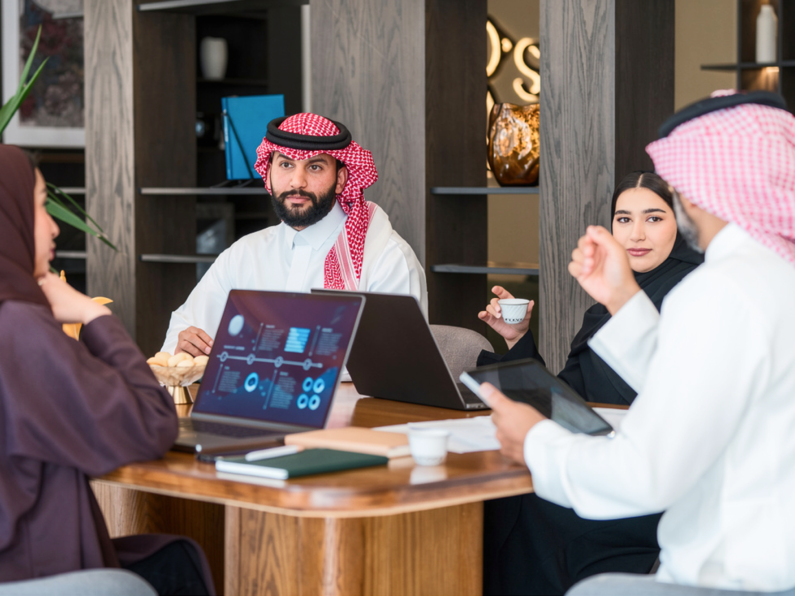 عزّز شعور فريقك بالانتماء.